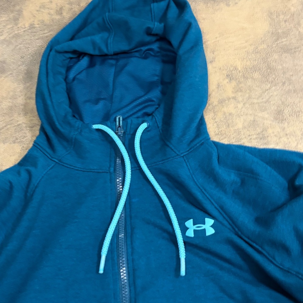 Under Armour Teal Blue Zip-Up Hoodie with Light Blue Accents